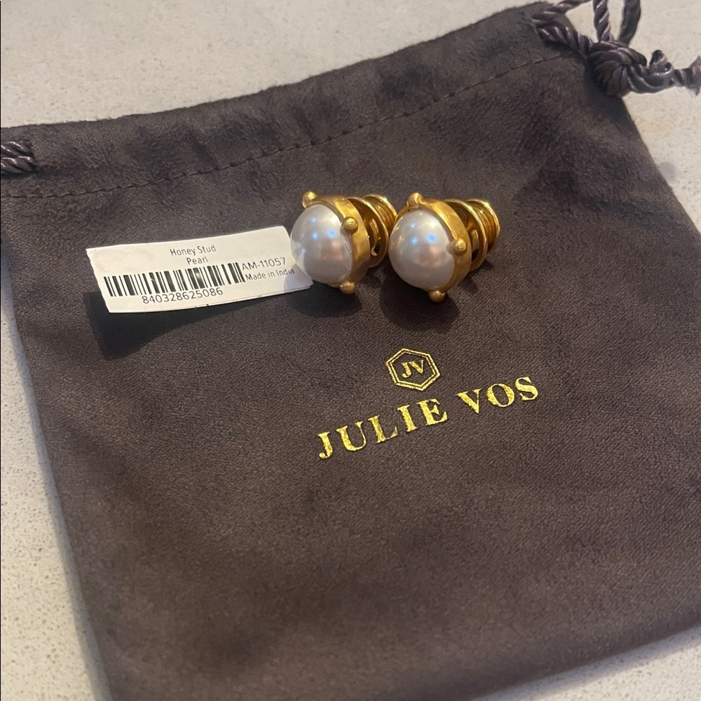 Julie Vos Honey Stud Pearl Earrings